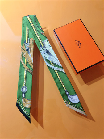 H**mes twilly 100% silk 37831