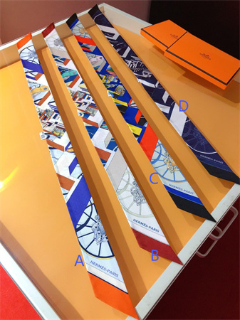 H**mes twilly 100% silk 37842