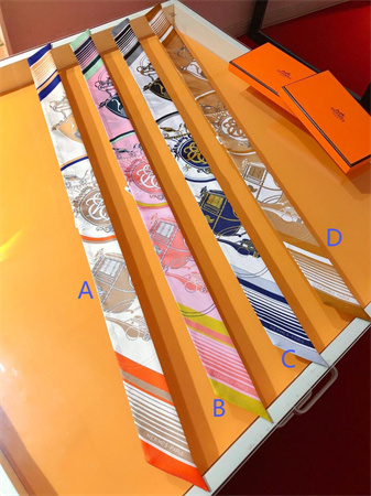 H**mes twilly 100% silk 37844