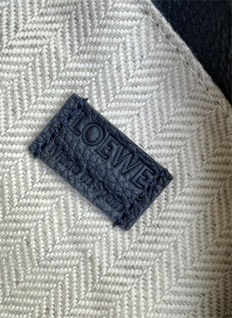 L0ew* mini puzzle bag in soft grained calfskin navy