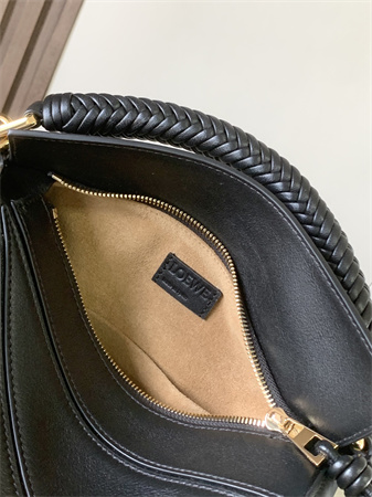 L0ew* small puzzle bag in classic calfskin black