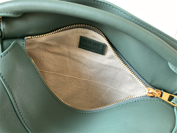 L0ew* small puzzle bag in classic calfskin