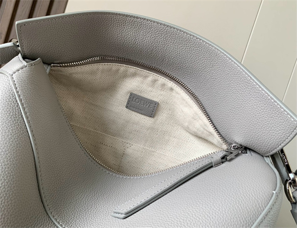 L0ew* puzzle bag in soft grained calfskin