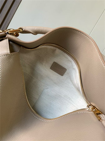 L0ew* puzzle bag in soft grained calfskin