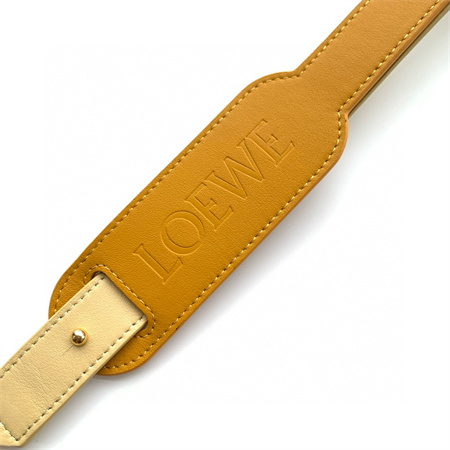 L0ew* strap in calfskin adjustable