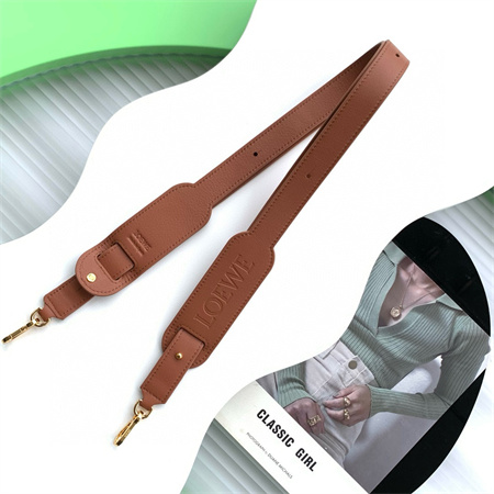 L0ew* strap in calfskin adjustable