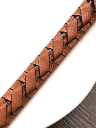 L0ew* woven spiral strap in classic calfskin tan