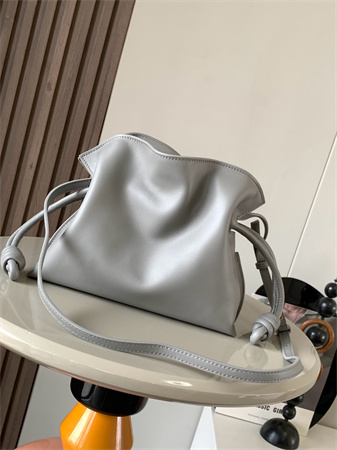 L0ew* mini flamenco clutch in nappa calfskin