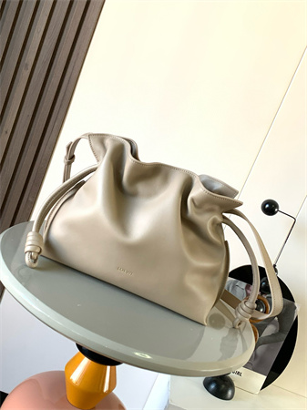 L0ew* medium flamenco clutch in nappa calfskin