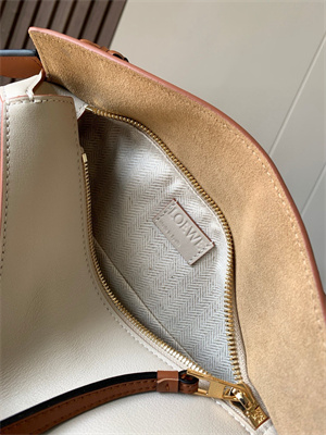 L0ew* small puzzle bag in classic calfskin