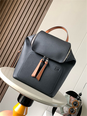 L0ew* goya backpack in soft grained calfskin black