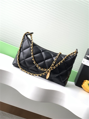Ch*el hobo bag lambskin gold tone metal black as5528