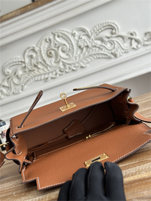 Kelly Messenger Bag Togo Leather Gold Tone Hardware In Gold Color HS