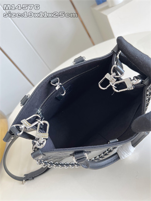 L.V ONTHEGO PM Monogram Black Calfskin Leather M14576