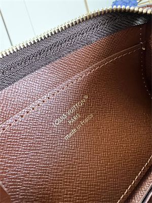 LV Key Pouch S Monogram Canvas M13559