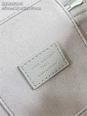 L.V Vanity Chain Pouch Monogram Empreinte Leather Brume M13593