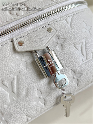 L.V Vanity Chain Pouch Monogram Empreinte Leather Brume M13593