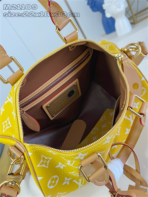 L.V Speedy P9 Bandoulière 30 Monogram Soft Calfskin Yellow