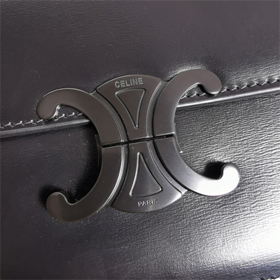 Ce**e teen triomphe bag in shiny calfskin all black color