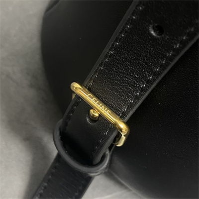 Ce**e backpack bonnie in smooth calfskin black color