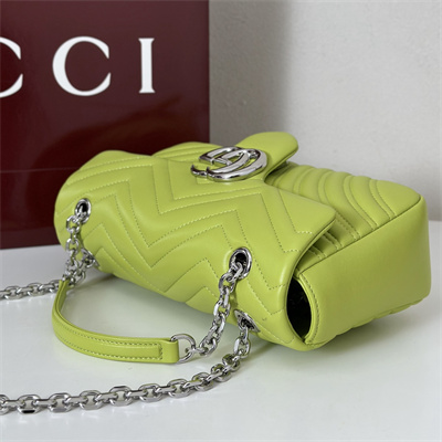 Gu.cci GG Marmont medium shoulder bag matelassé chevron lambskin leather Silver toned hardware Bright Green 837267