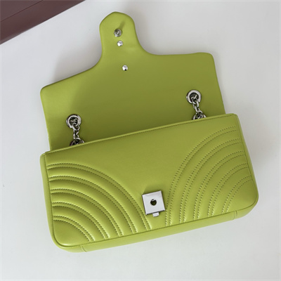Gu.cci GG Marmont medium shoulder bag matelassé chevron lambskin leather Silver toned hardware Bright Green 837267