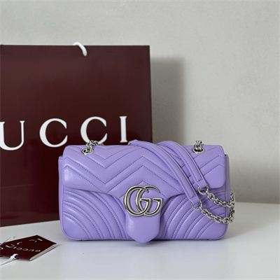 Gu.cci GG Marmont medium shoulder bag matelassé chevron lambskin leather Silver toned hardware Lilac 837267