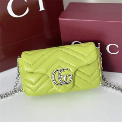 Gu.cci GG Marmont Mini shoulder bag matelassé chevron lambskin leather Silver toned hardware Bright Green 841290