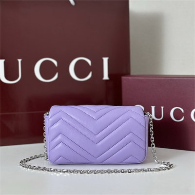 Gu.cci GG Marmont Mini shoulder bag matelassé chevron lambskin leather Silver toned hardware Lilac 841290