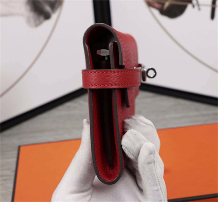 Her.mes Kelly Classic Wallet Calfskin Red Color Silver tone Metal