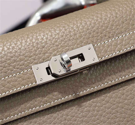 Her.mes Kelly Classic Wallet Calfskin Etoupe Color Silver tone Metal