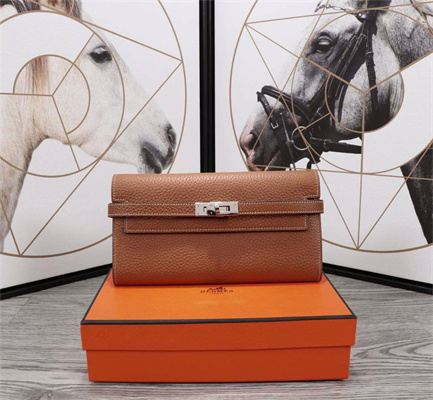 Her.mes Kelly Classic Wallet Calfskin Gold Color Silver tone Metal