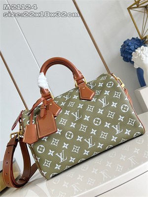 L.V Speedy P9 Bandoulière 30 Monogram Soft Calfskin Green