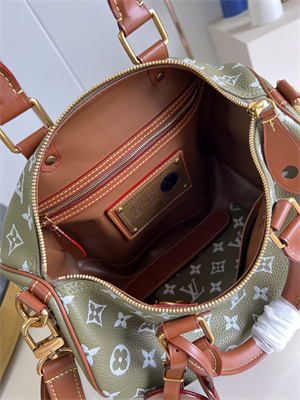 L.V Speedy P9 Bandoulière 30 Monogram Soft Calfskin Green