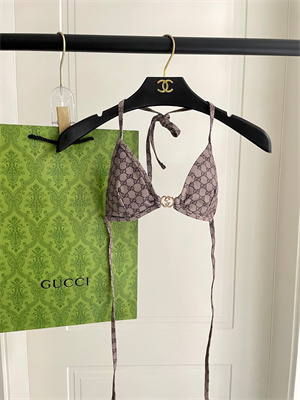 G*u*i swimsuits 38395