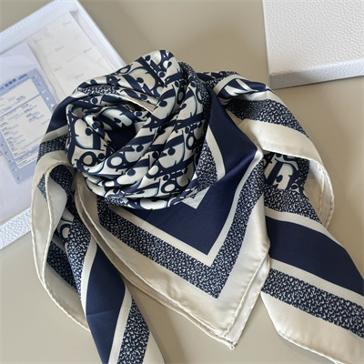 D*or square silk scarf 38546