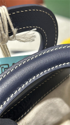 Go*ard beluga mini bag Go*ardine canvas & chevroches calfskin navy blue