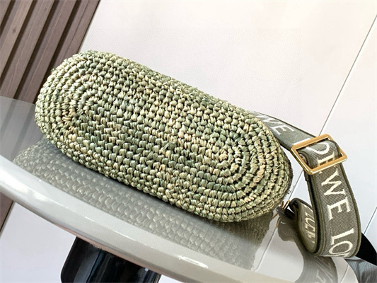 L0ew* slit mini tote bag in raffia &calfskin green