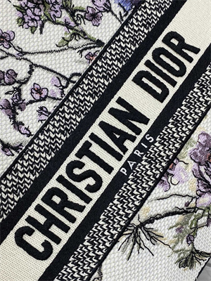 CD Medium Lady D-Lite Bag  Embroidery White Multicolors