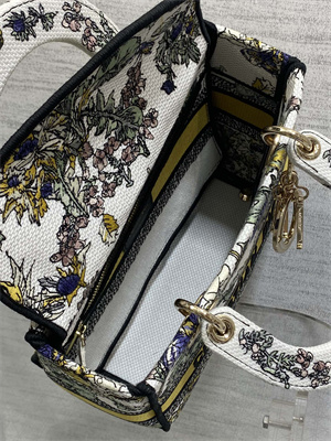 CD Medium Lady D-Lite Bag  Embroidery White