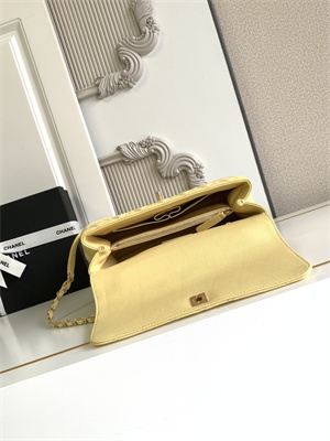 Cha.nel Large Coco Handle Bag Grained Calfskin Aged Gold Metal Yellow A92991