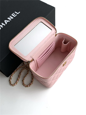 Ch*el vanity with chain grained calfskin& gold-tone metal pink ap4799
