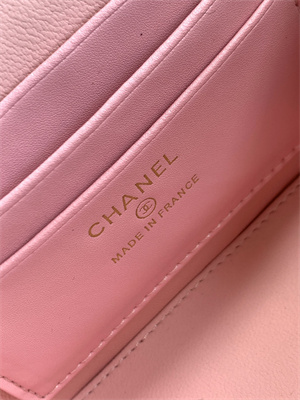 Ch*el vanity with chain grained calfskin& gold-tone metal pink ap4799