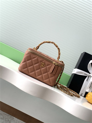 Ch*el vanity with chain grained calfskin& gold-tone metal brown ap4799