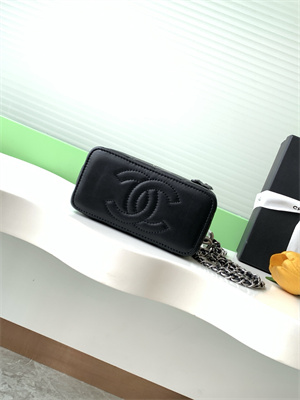 Ch*el vanity case lambskin & silver-tone metal black ap3940