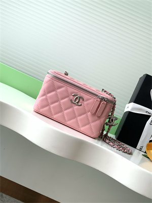 Ch*el vanity case lambskin & silver-tone metal pink ap3940