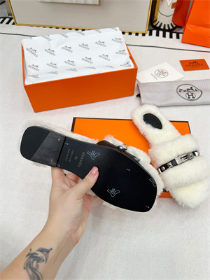 Her.mes Slipper Women 38960