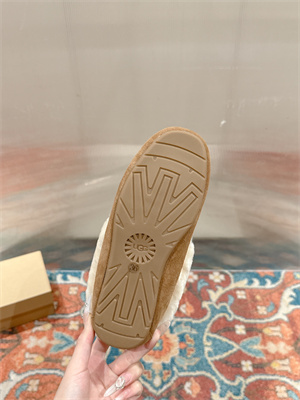 UGG  loafer Women 39000