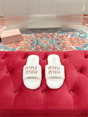 M*um*u slipper women 39002