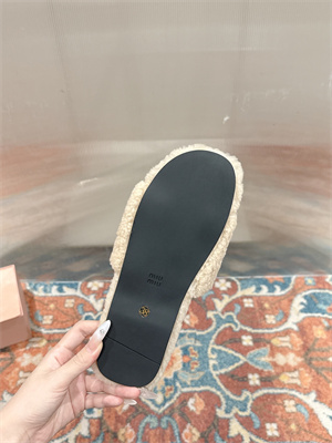 M*um*u slipper women 39002